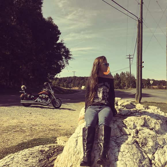 Meet your Posher, Brooke - Picture 1 of 1